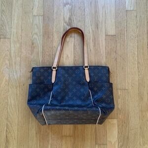 Louis Vuitton Monogram Totally PM Tote (Authentic, 2019)